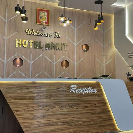Hotel Ankit Near Assi Ghat Váránaszi Kültér fotó