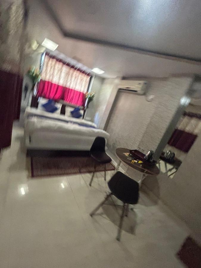 Hotel Ankit Near Assi Ghat Váránaszi Kültér fotó